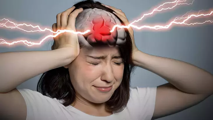 Zihinsel Yorgunluk: Sürekli Tükenmiş Hissetmenin Psikolojik Nedenleri ve Başa Çıkma Yolları